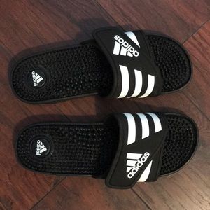 Adidas Adissage Slides